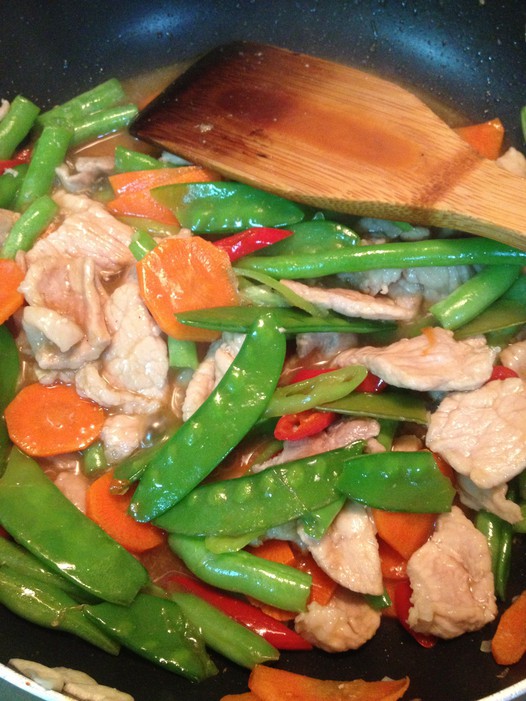 杂蔬炒肉片的做法