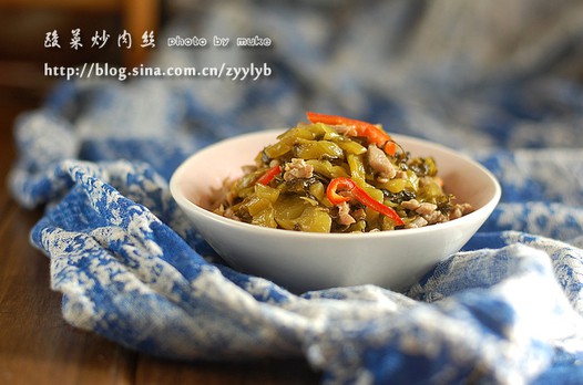 酸菜炒肉丝的做法