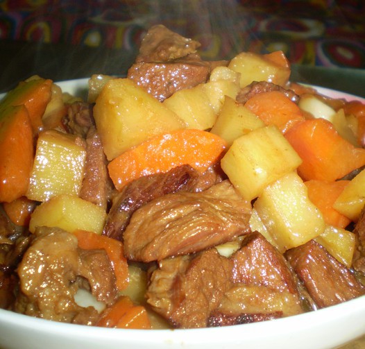 土豆胡萝卜炖牛肉的做法