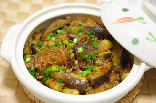 肉末茄子粉丝煲的做法