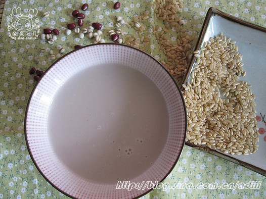 糙米薏仁红豆浆的做法