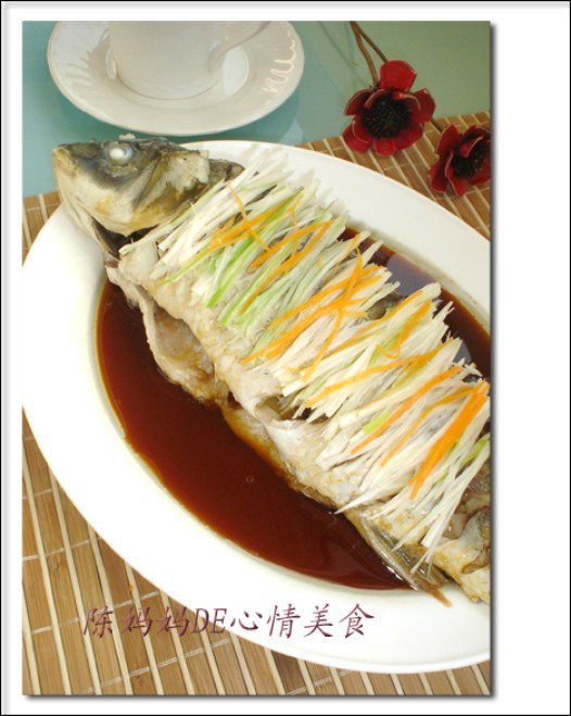 葱油鲤鱼的做法