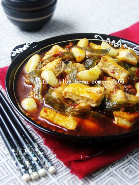 豆腐烧鲶鱼的做法