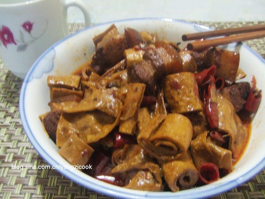 豆筋烧肉的做法