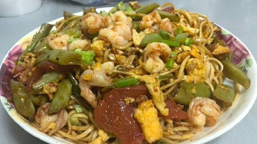 虾油豆角焖面的做法
