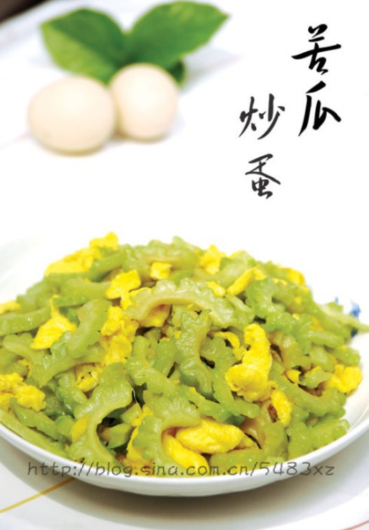苦瓜炒蛋的做法