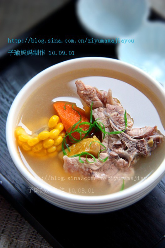 板栗蔬菜龙骨汤的做法