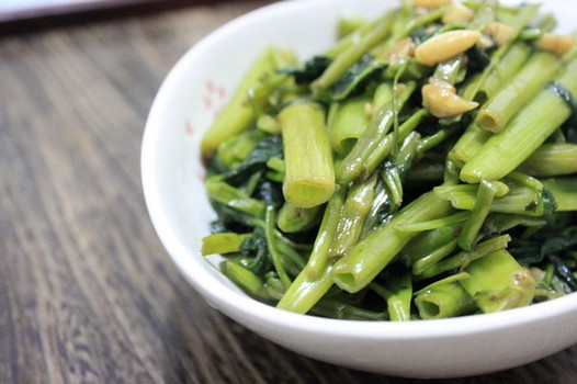 蚝油空心菜的做法