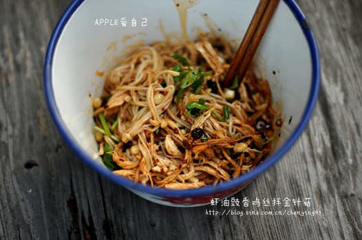 虾油豉香鸡丝拌金针菇的做法