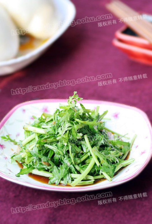 老醋茼蒿的做法