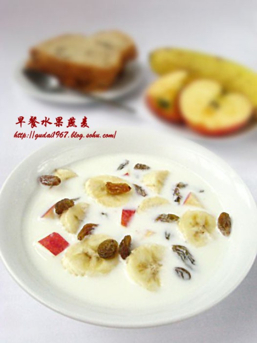 早餐水果燕麦的做法