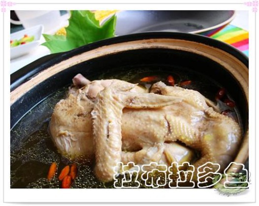 四物绿乌鸡汤的做法