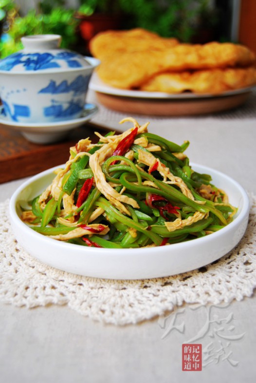 芸豆拌鸡丝的做法