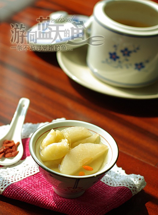 花胶炖雪梨的做法