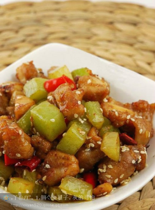 莴笋炒辣子鸡的做法