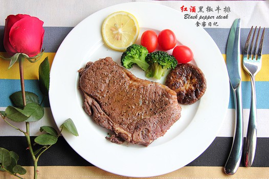 红酒黑椒牛排的做法