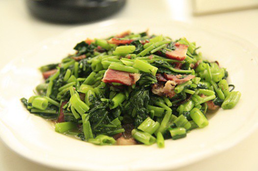 腊肉炒空心菜的做法