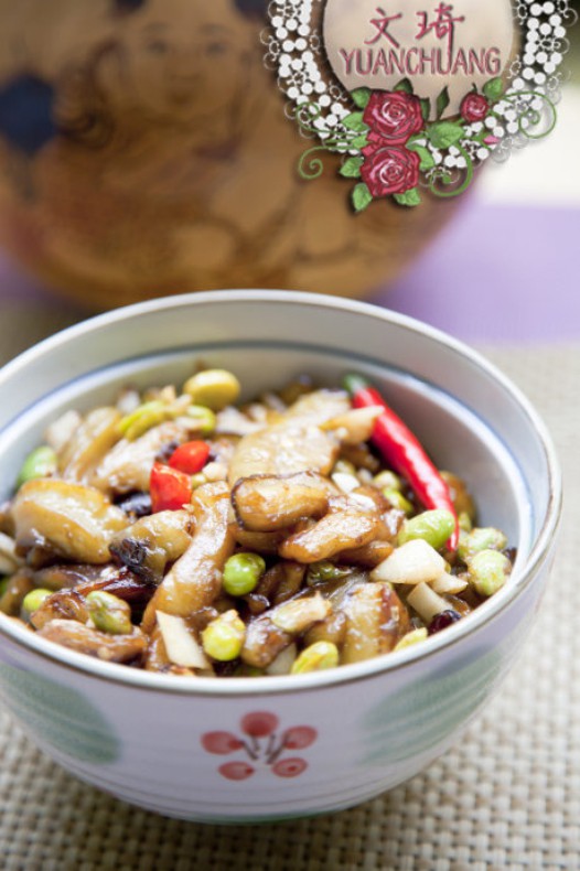 毛豆烧茄子的做法