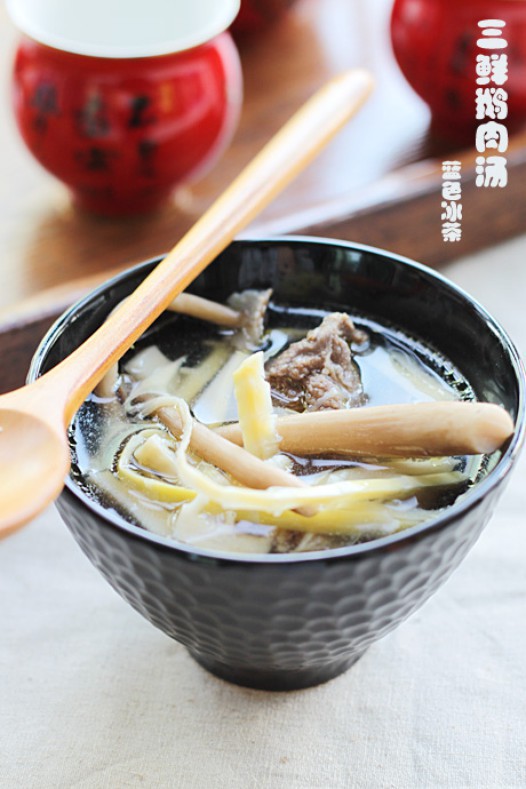 三鲜鹅肉汤的做法