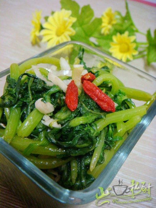 麻油茼蒿的做法