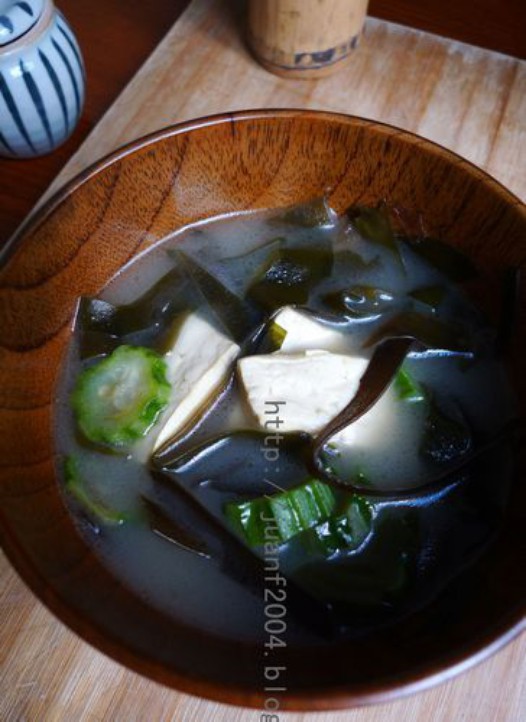 豆腐海带汤的做法
