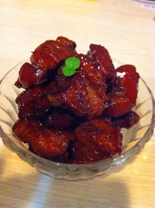 炒完糖色再炖肉—红烧肉的做法