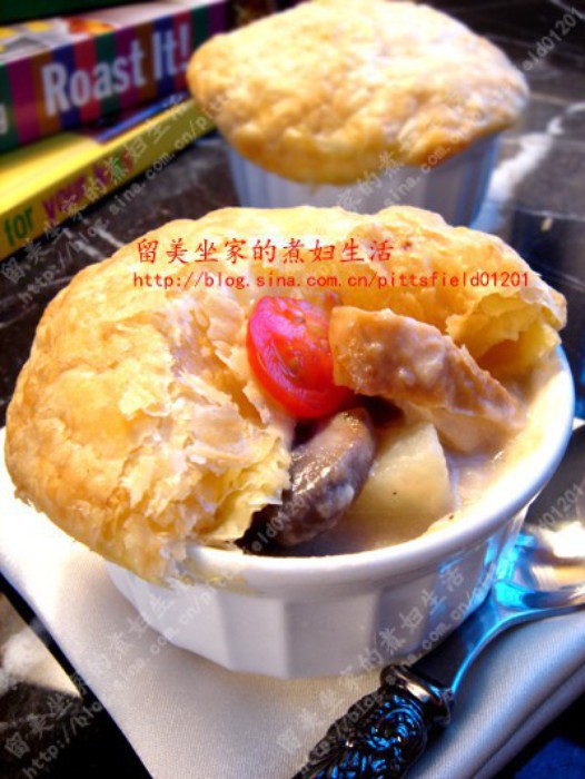 酥皮奶油蘑菇鸡汤的做法