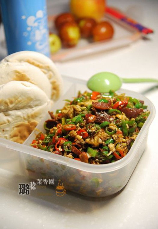 辣炒萝卜干的做法