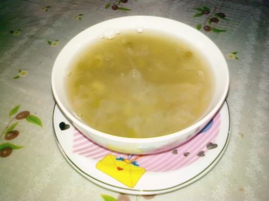 绿豆银耳薏米汤的做法