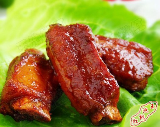腐乳烧排骨的做法