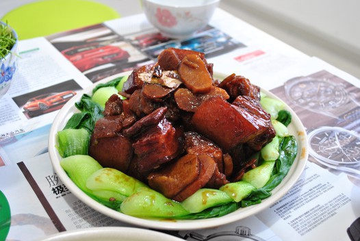 国宴山药红烧肉的做法