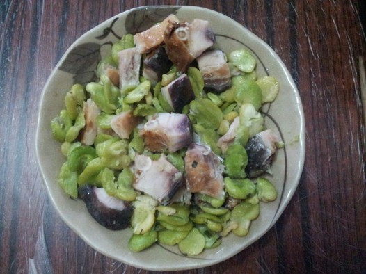 豆瓣蒸咸鱼的做法