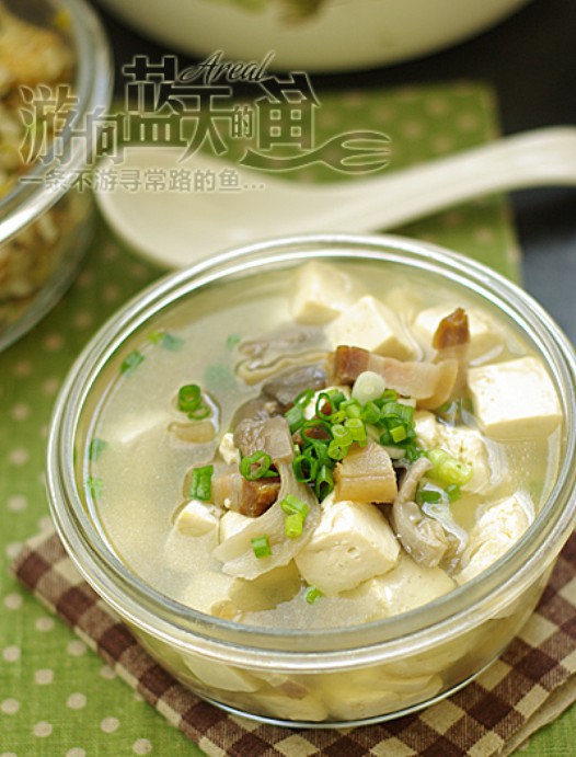 咸肉豆腐汤的做法