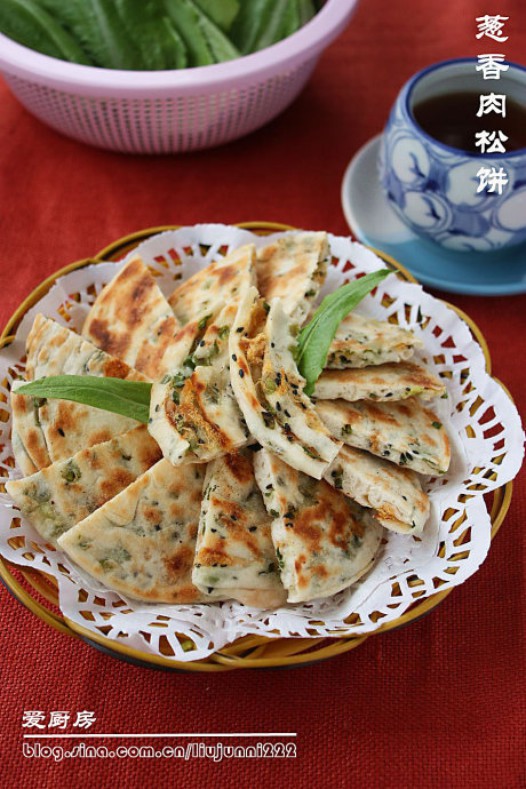 葱香肉松饼的做法