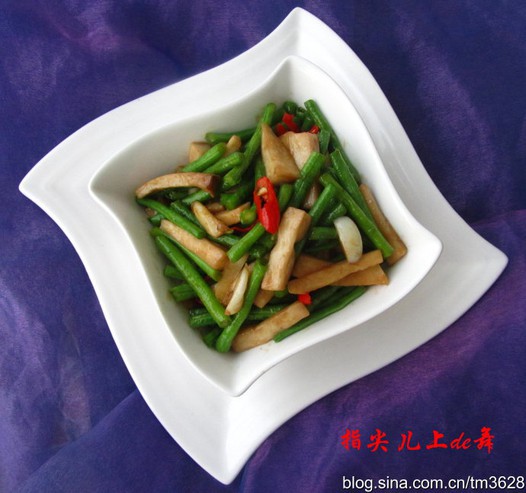 蚝油豆角杏鲍菇的做法