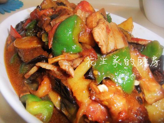 五花肉烧地三鲜的做法