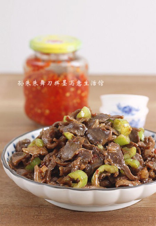 爆炒鸡胗的做法