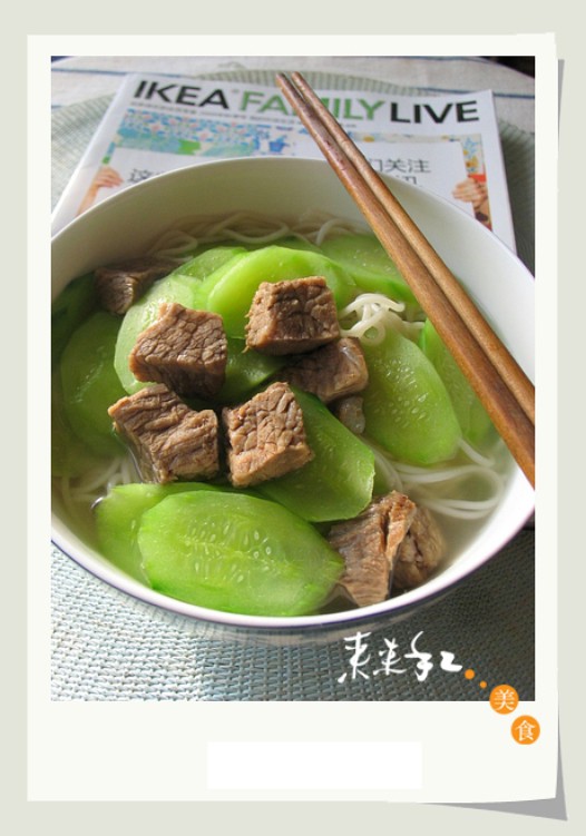 青瓜牛肉面的做法