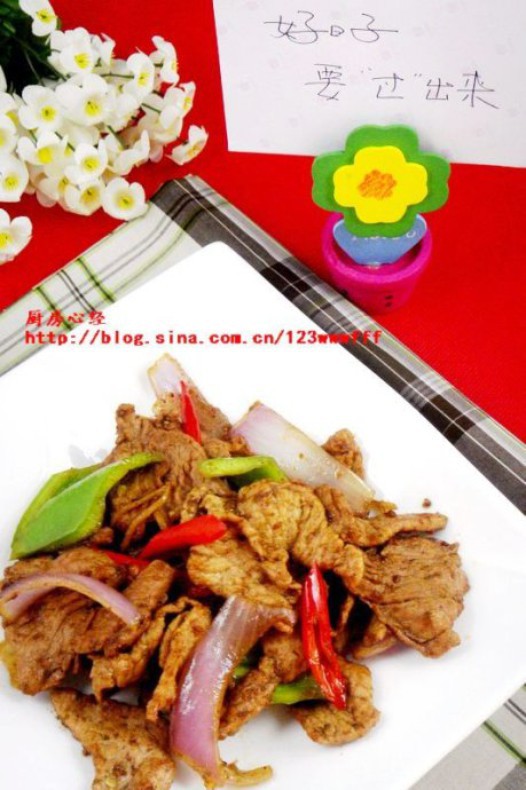 洋葱爆肉的做法