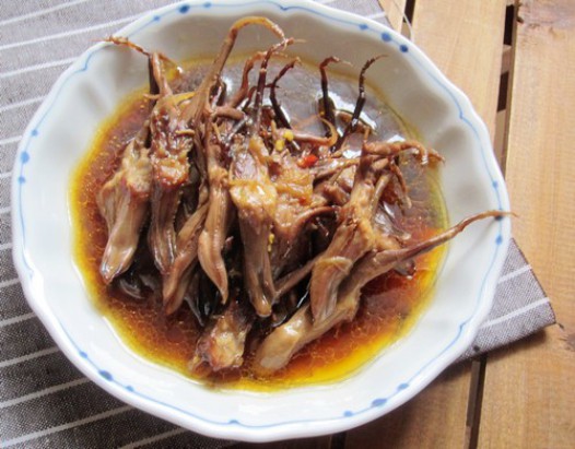 麻辣鸭舌的做法