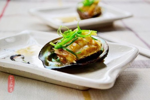 油泼大鲍鱼的做法