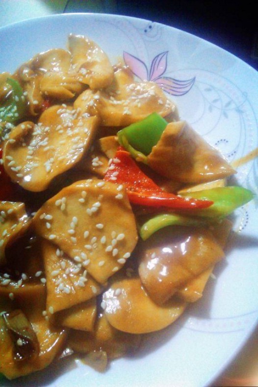 腊八蒜炒杏鲍菇的做法