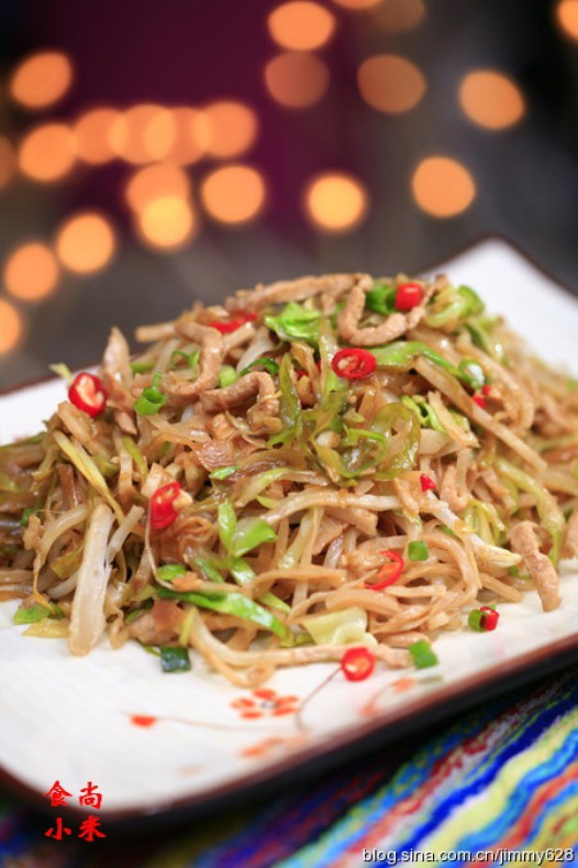 肉丝炒饼的做法