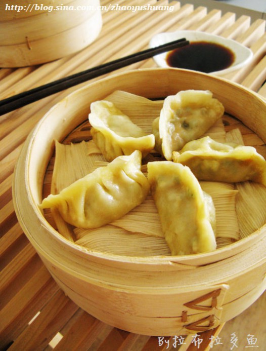 豇豆鸡肉蒸饺的做法