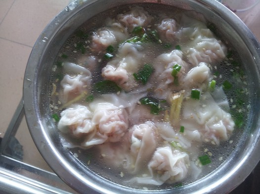 虾仁馄饨的做法