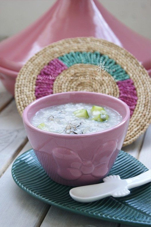 蚝仔香芋丝瓜粥的做法