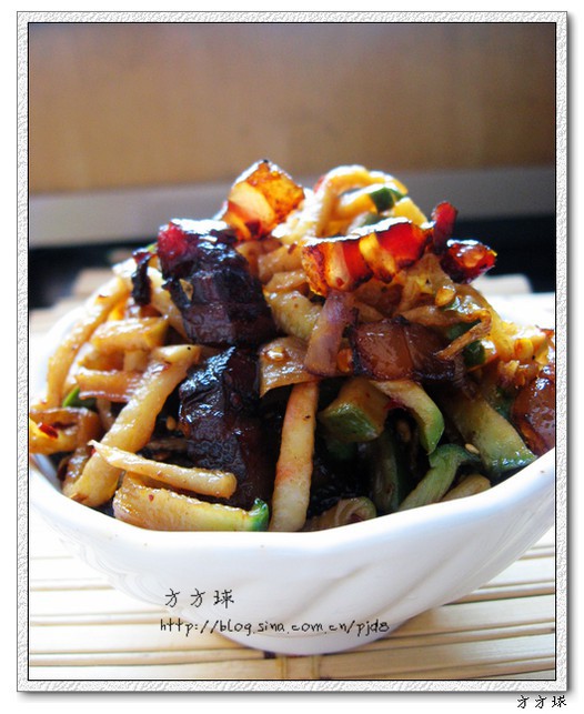 萝卜干炒腊肉的做法