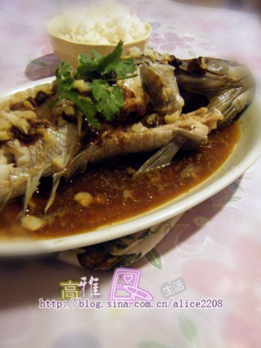蒜茸豆豉蒸鱼的做法
