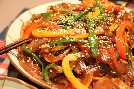 杂菜炒红薯粉的做法