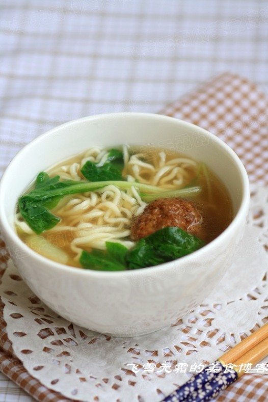 肉圆青菜面的做法